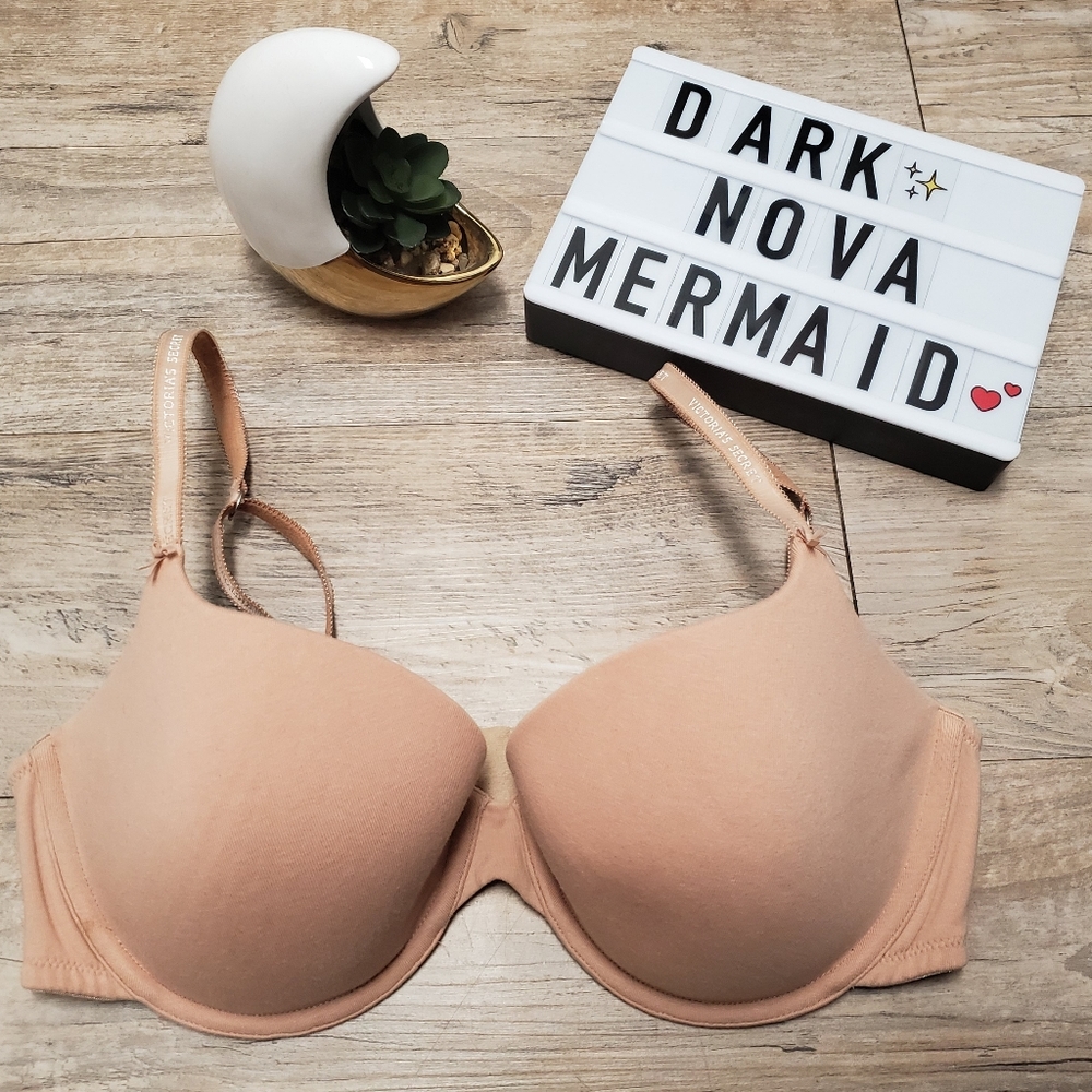 Victoria Secrets Lined Demi Bra